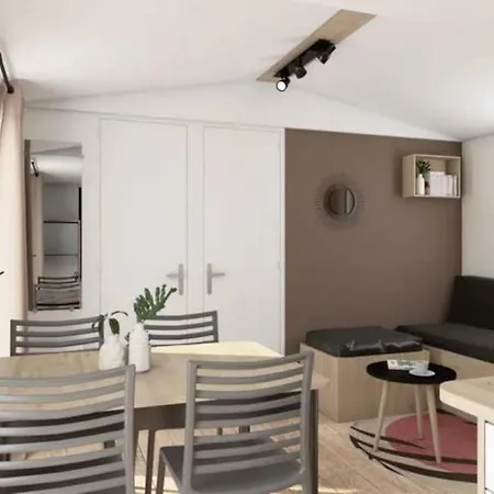 3 étoiles - Piscine - Eeiifc Camping *